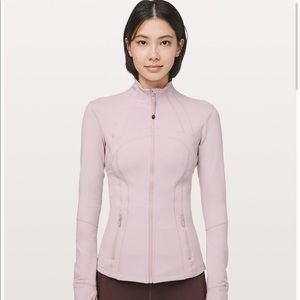 SIZE 6 LULULEMON DEFINE JACKET
